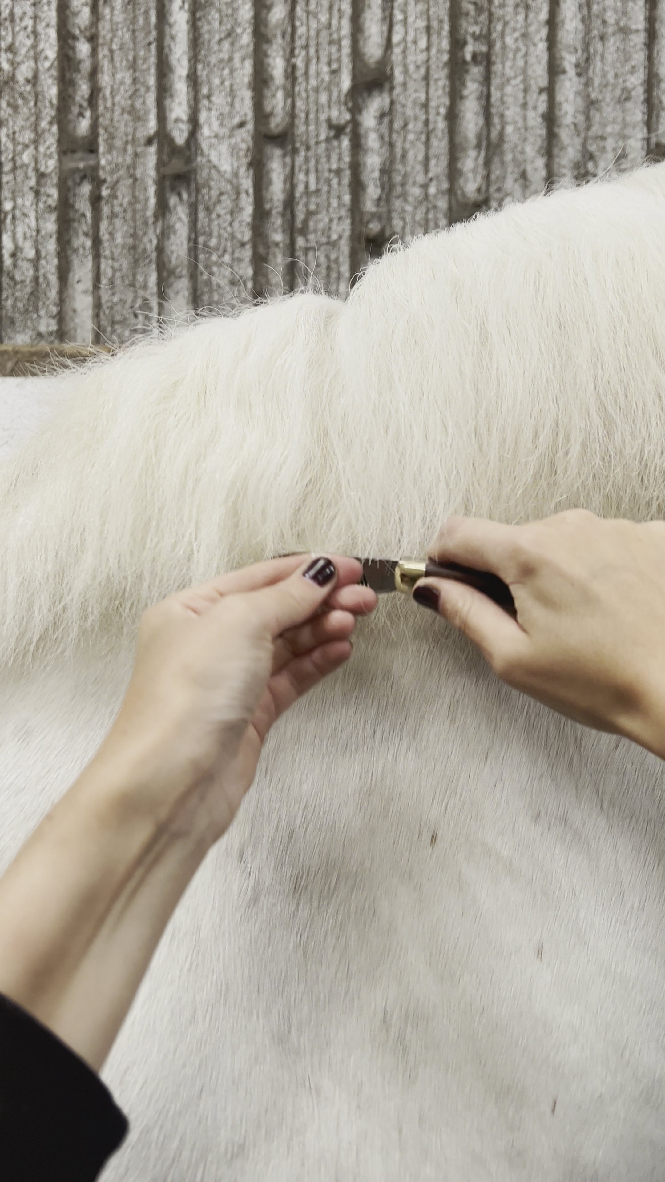 Wooden Mane & Tail Thinning Knife