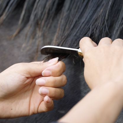 Wooden Mane & Tail Thinning Knife