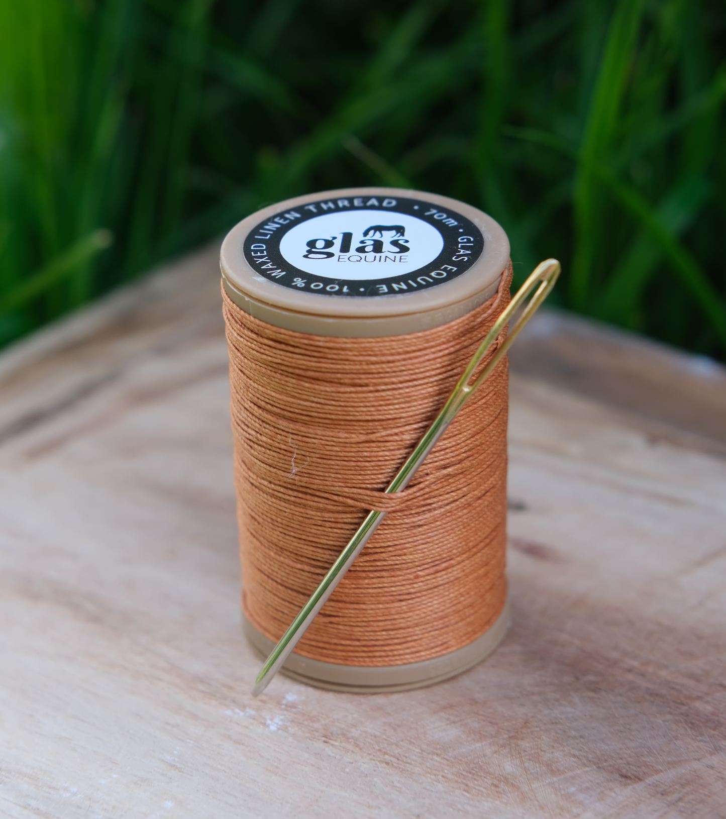 Chestnut Wax Linen Plaiting Thread - Glas Equine